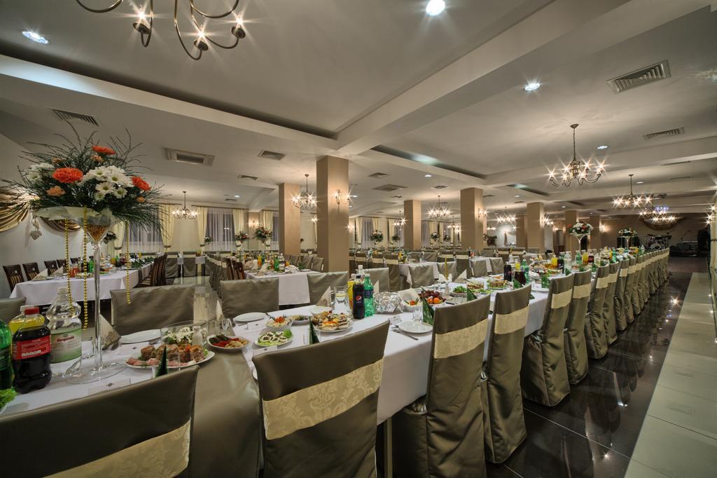 Hotel Stara Fabryka Malogoszcz Εξωτερικό φωτογραφία
